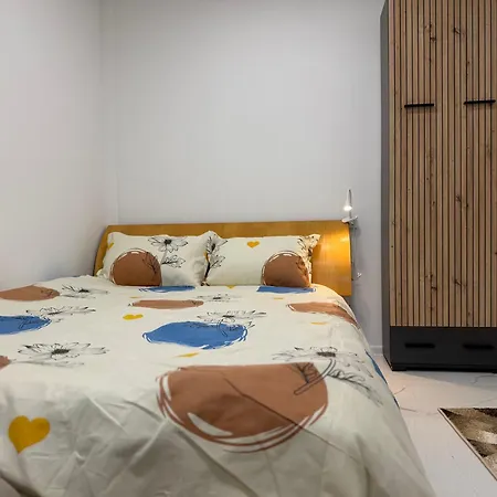 Botev Minihub Hub 1 Modern At Botev 88 Apartment