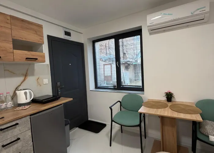 Botev Minihub Hub 1 Modern At Botev 88 Sofie